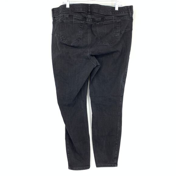 Torrid Bombshell Skinny Jeans Womens Size 20 Regular Premium Stretch Black Wash - Picture 2 of 7